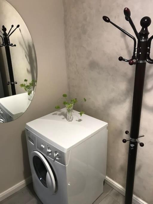 Warm Apartment In The Center Of Tirana City Extérieur photo